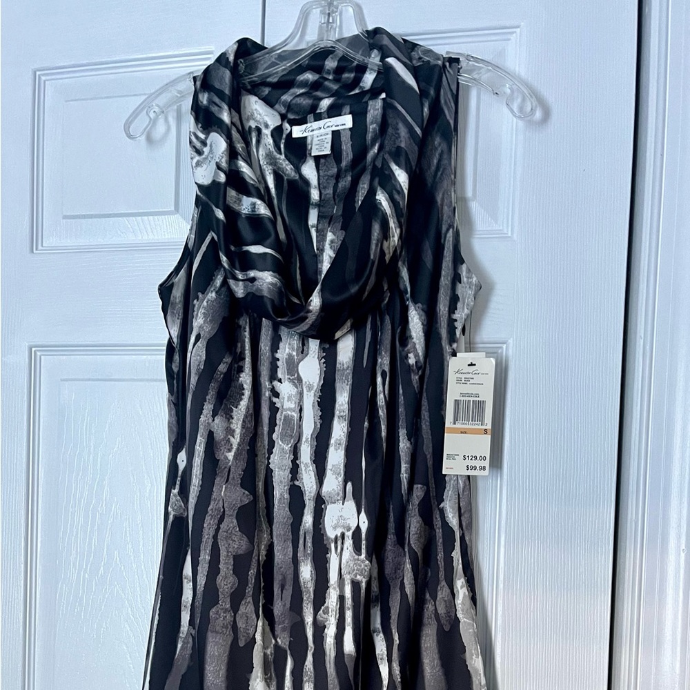 Perfect Date Night dress- Kenneth Cole Silky Black Gray dress NWT Size Small